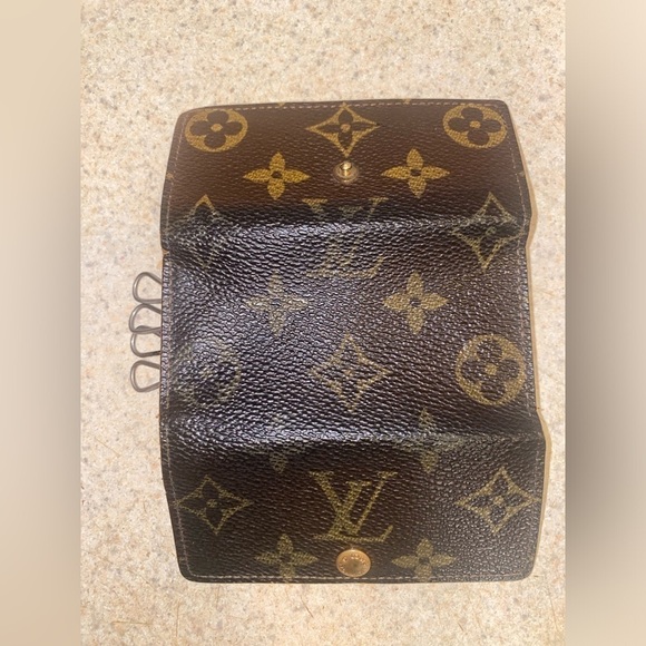 LOUIS VUITTON Vintage Unisex Canvas Monogram Key Holder